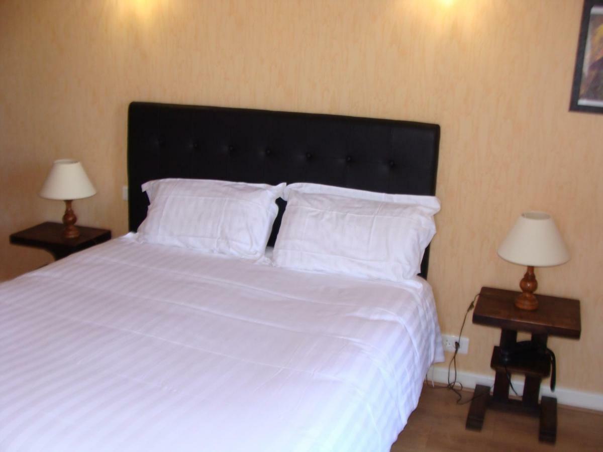 Logis La Gamade Hotel Donzenac Luaran gambar