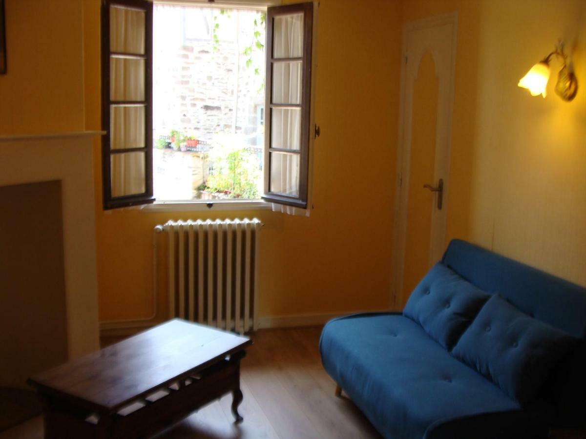 Logis La Gamade Hotel Donzenac Luaran gambar