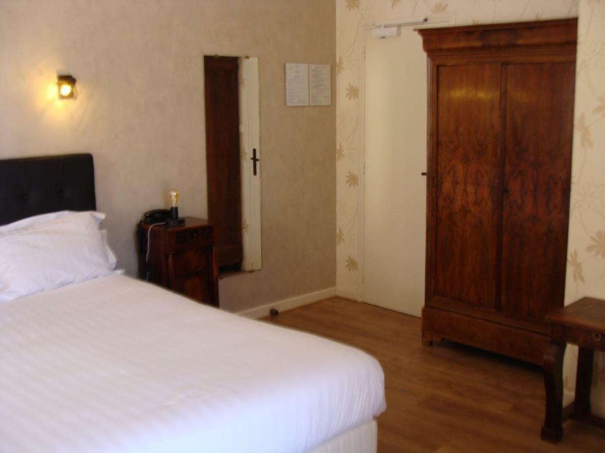 Logis La Gamade Hotel Donzenac Luaran gambar