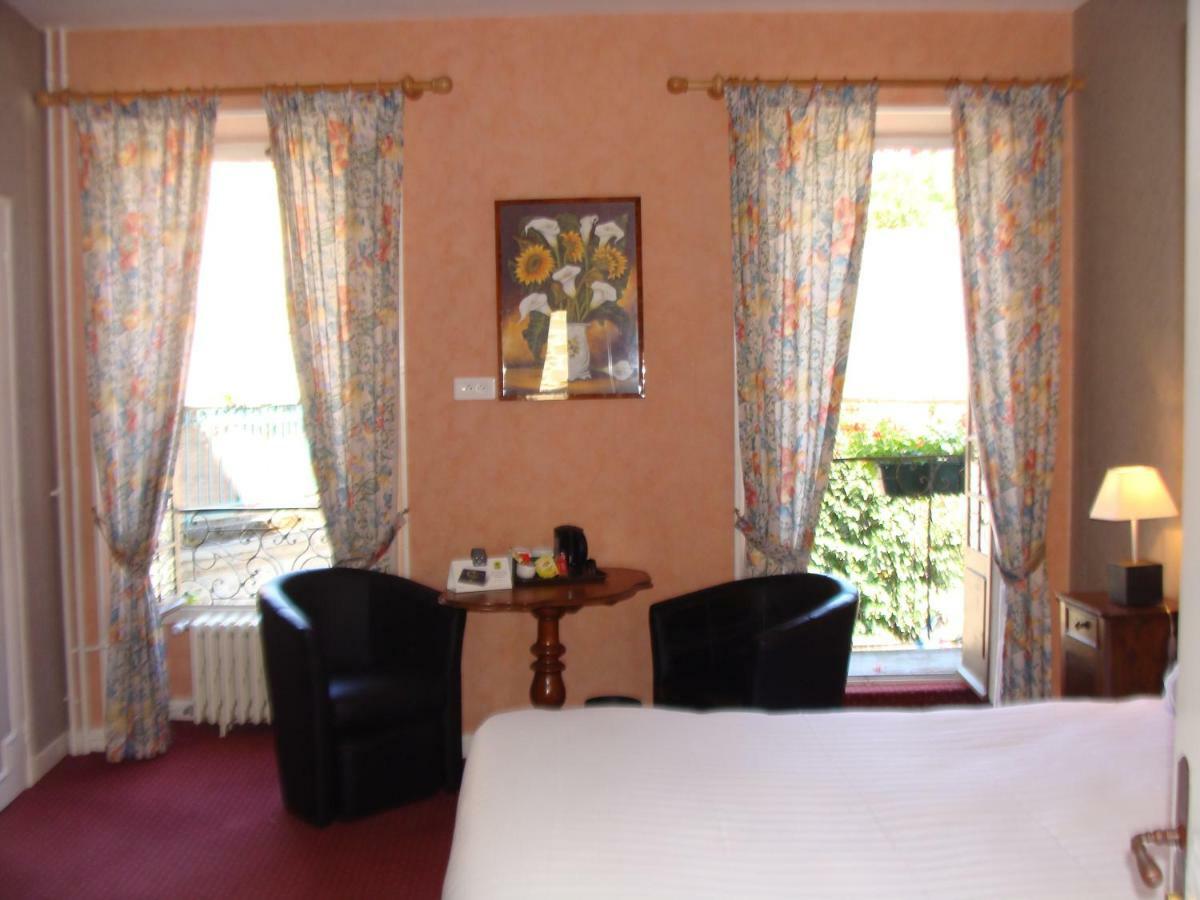 Logis La Gamade Hotel Donzenac Luaran gambar